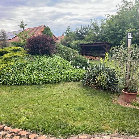 Idill Üdülőház Tiszafüred Esterno foto